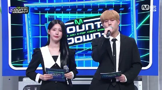 'M Countdown' MCs Jooheon and Miyeon paid tribute to Moonbin by wearing black suits.