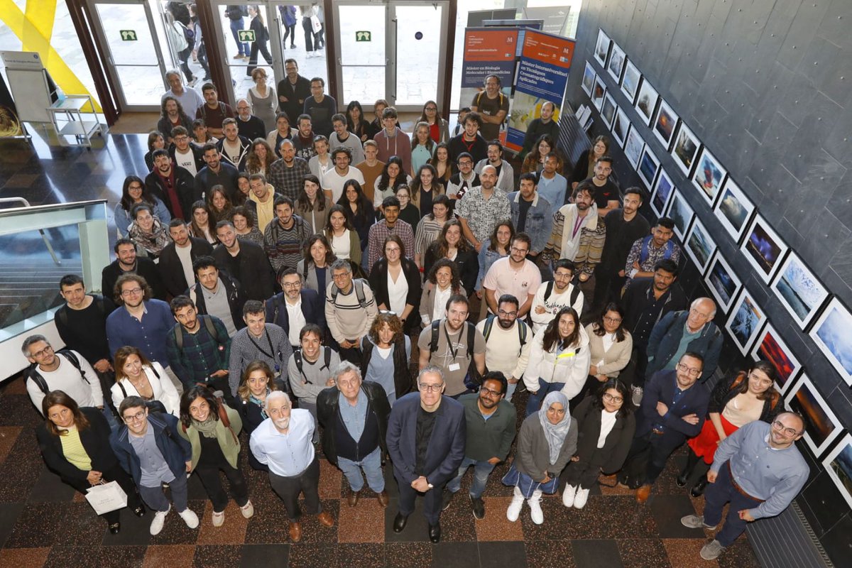 Thanks to all the speakers of session I of #IQCC30years celebration, time for coffee break and group picture! 

<a href="/UdGRecerca/">UdG Recerca</a> <a href="/gentudg/">Gent UdG</a>