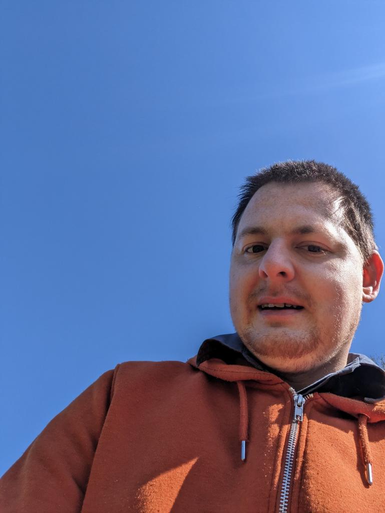 RPGGAMERSHUB's tweet photo. Nice blue blue skies today 🤩 https://t.co/welYPjAW5r