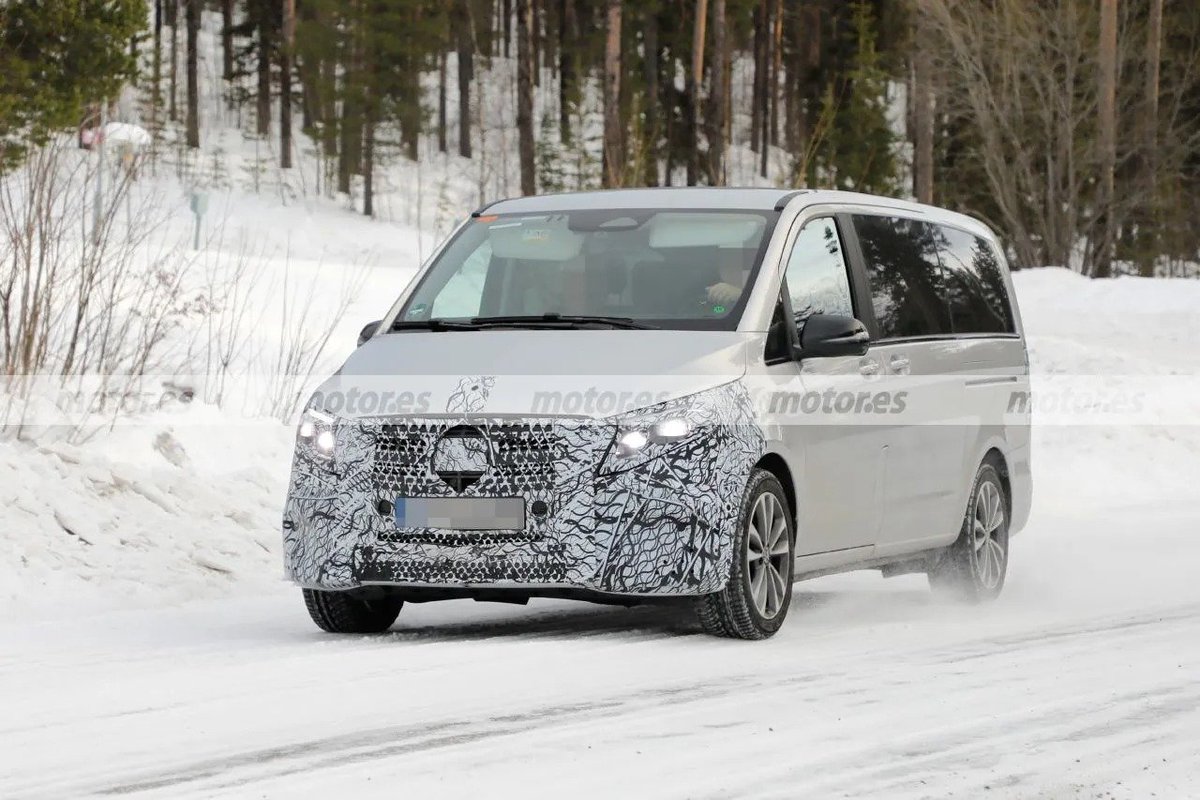 motorpuntoes's tweet photo. #Coches | Las interesantes novedades del Mercedes Clase V Facelift, un monovolumen espacioso y muy tecnológico que llega en 2024
https://t.co/WiWz1NJvvN
#Monovolumen #MPV @MBenzEspana @MBFurgonetas @MercedesBenz #ClaseV https://t.co/MRMaMnCgcR