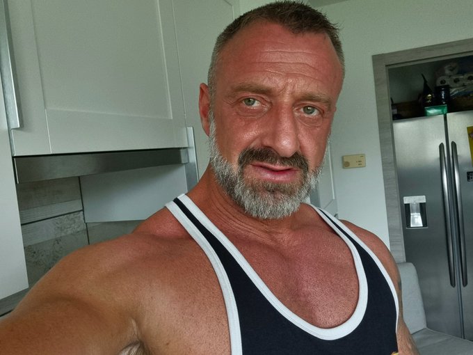 Workout done , ready for the day xx https://t.co/2N8Njdlpsj<a href="/tag/lasvegas"class="tags"><span>#lasvegas</span></a>