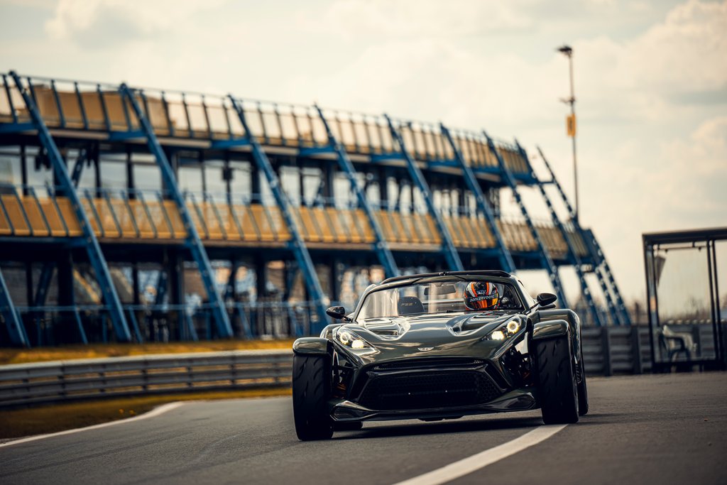 Donkervoort tweet media