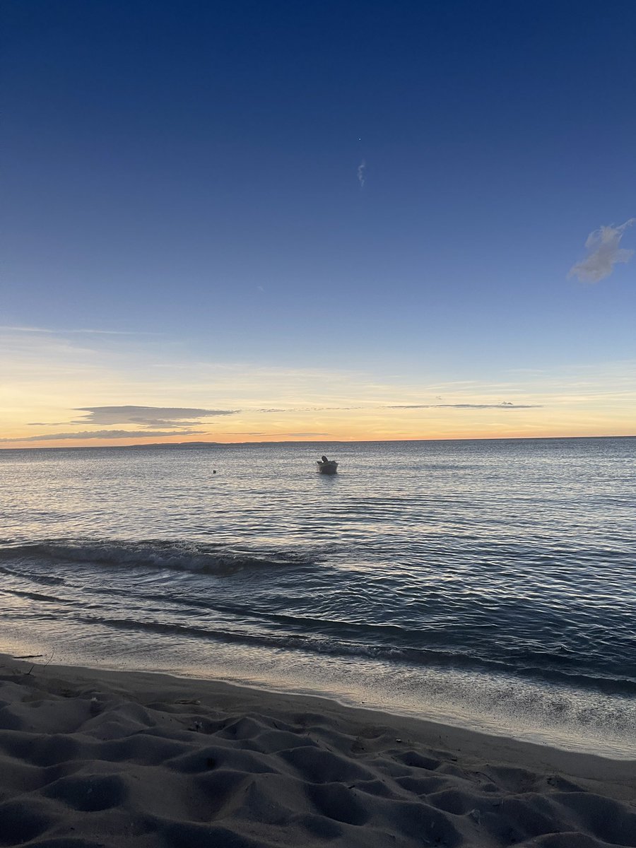 archive_mag's tweet image. We had so much fun watching the #TotalEclipse in #TimorLeste at the village of Com 🇹🇱😎 #SolarEclipse2023 @DeutscheWelle @tagesschau @BBCWorld @AlJazeera @dpa