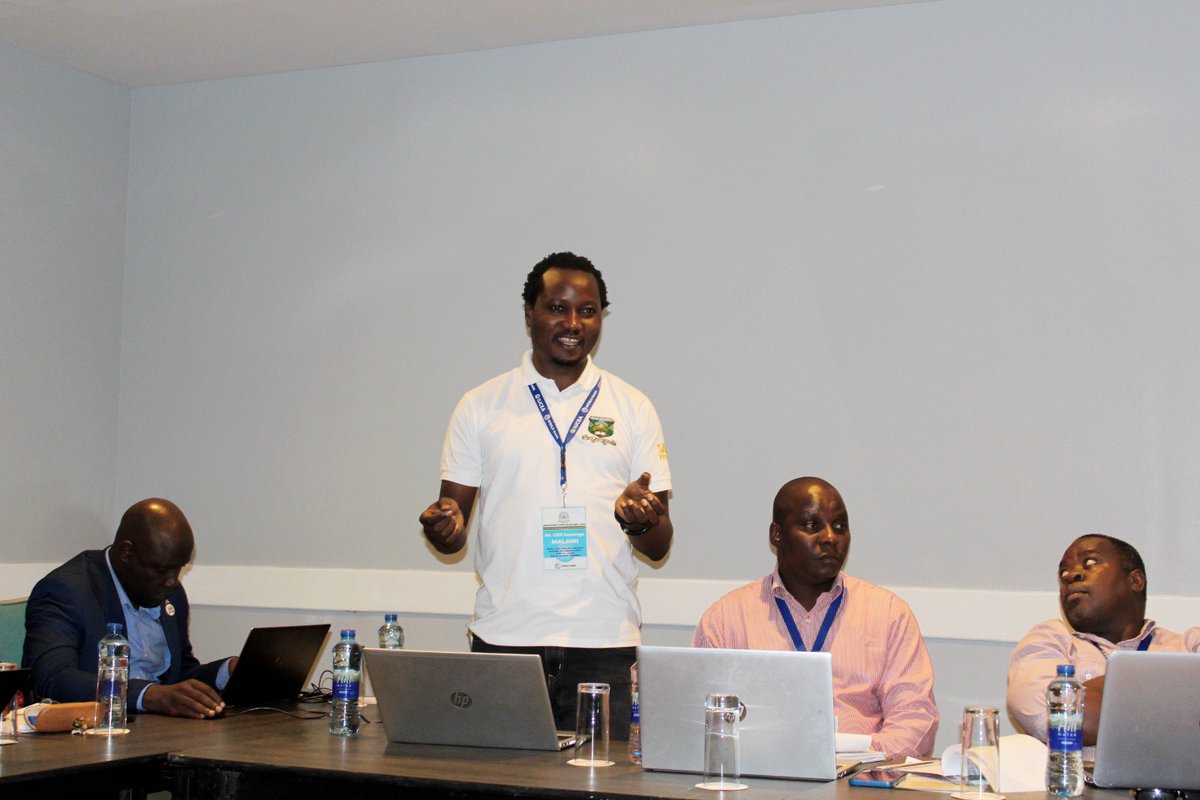 cliffkawanga's tweet photo. Promoting research and innovation @Ace2Africa #Ace2inDar @Alexandre_USB https://t.co/3Q2J2GwqsV