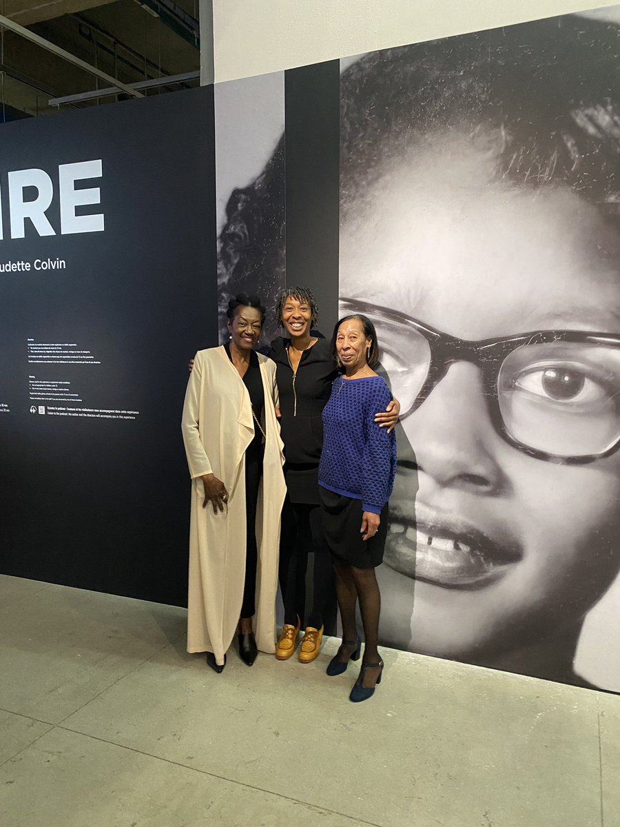 Sylvia_Minne's tweet photo. Ça commence aujourd’hui @CentrePompidou. Une expérience immersive dans l’indispensable « Noire » de mon amie Tania de Montaigne. Bravo @demontaignetan . Quel fabuleux parcours pour ce texte qui vous prend aux tripes et à la gorge. Foncez au #centrepompidou les amis 🔥 https://t.co/bIdP4fXWNI