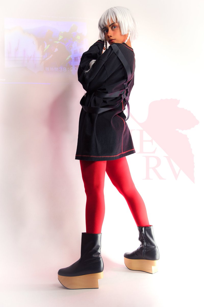 TheLittleVampyr on Twitter: "🖤"