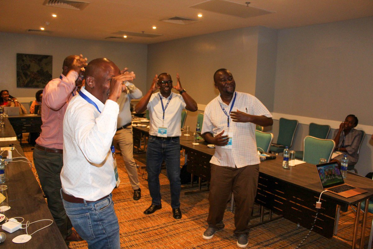 sus_05's tweet photo. Communication Training for ACE II https://t.co/M7SgcnIalf