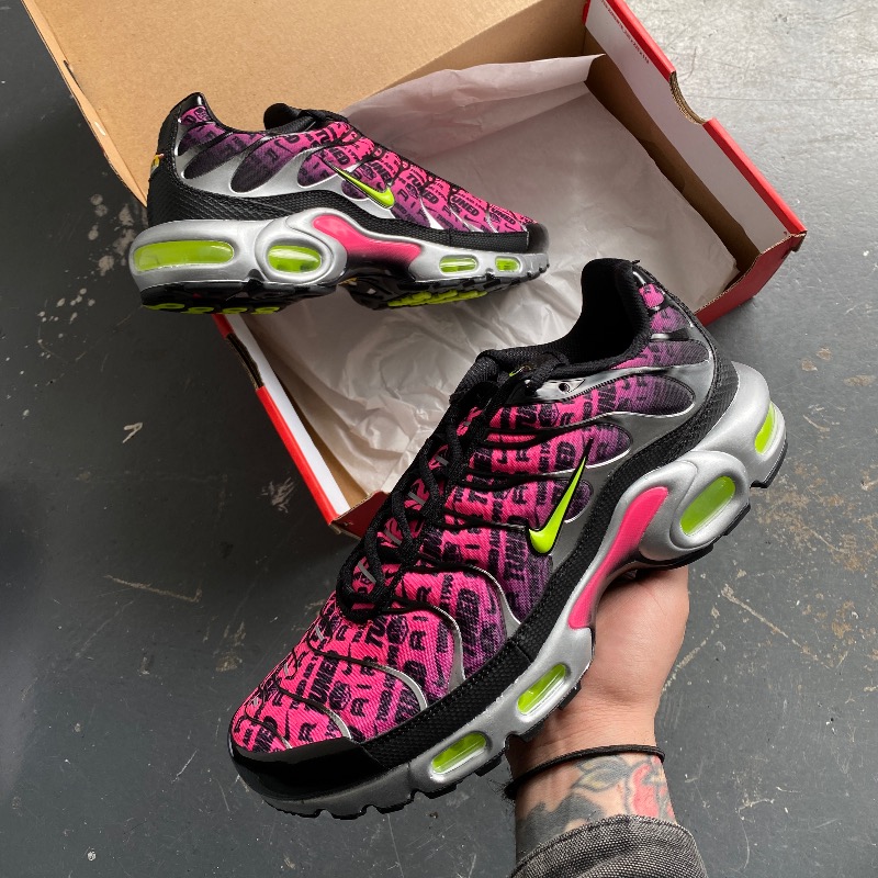 monte Vesubio Subir y bajar sextante The Sole Supplier on Twitter: "The Nike Air Max Plus Mercurial 25 just  dropped at Nike! 🔥" / Twitter