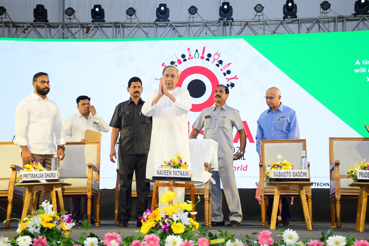 NandighoshaTV's tweet photo. ଆରମ୍ଭ ହେଲା ଓଡ଼ିଶା ସ୍କିଲ କନକ୍ଳେଭ୍ । ମୁଖ୍ୟମନ୍ତ୍ରୀ ନବୀନ ପଟ୍ଟନାୟକ କଲେ ଉଦଘାଟନ ।
#SkillConclave #Odisha #SkilledinOdisha https://t.co/xNdTfJRvvR
