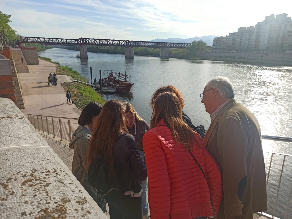 🚗110 professionals, a la trobada anual dedicada al #GrandTourCatalunya 
🤝Treballem en xarxa amb empreses d’activitats, agències de viatges i oficines de turisme 
🇨🇭 Coneixem el Grand Tour of Switzerland 
💡Compartim idees amb <a href="/Basquetour_eus/">Basquetour</a> 
🍽️Fil conductor, l’enogastronomia
