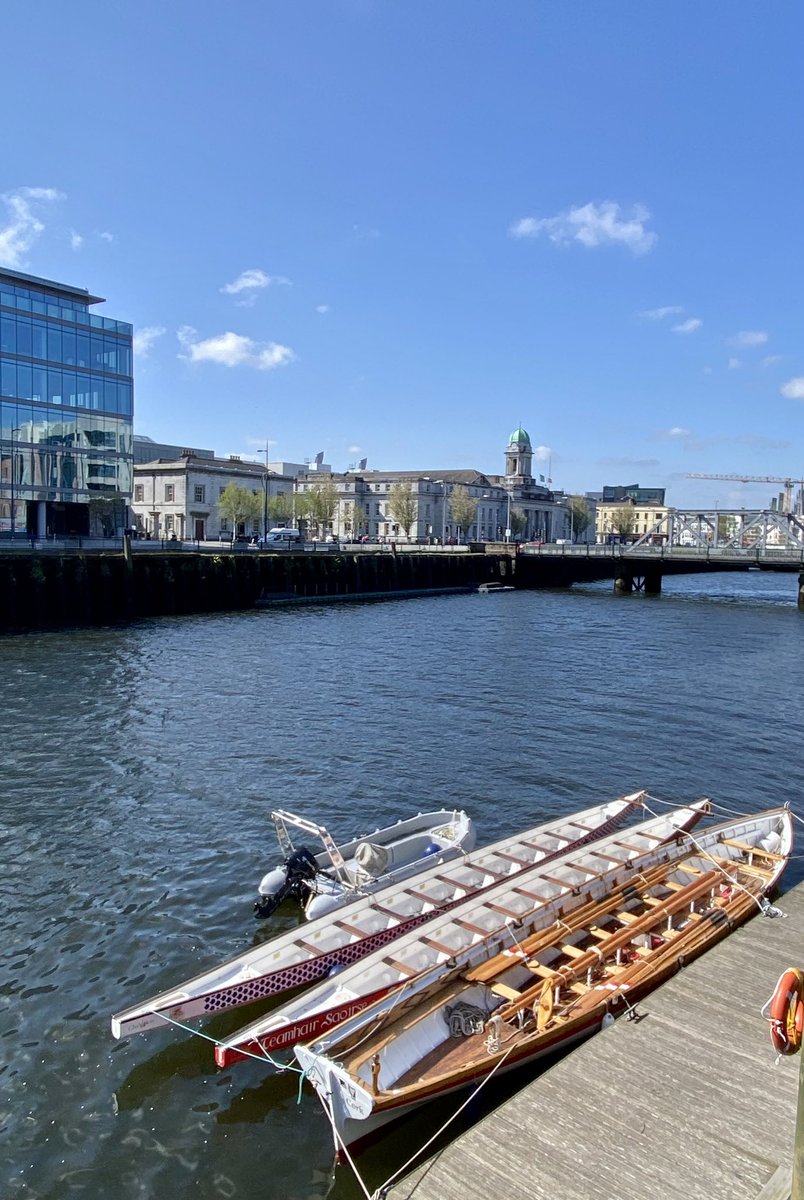 Cork looking good this morning in the sunshine 👌🏻👌🏻

Great to see so many people out on the boardwalk enjoying their alfresco coffees outside <a href="/GustoLappsQuay/">GustoLappsQuay</a> 

More of this please! 
👌🏻☀️#PureCork