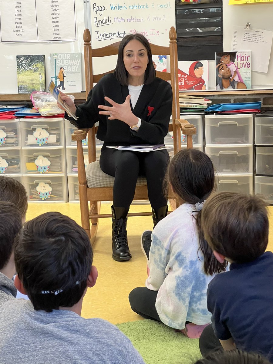 Amber Rago tweet media