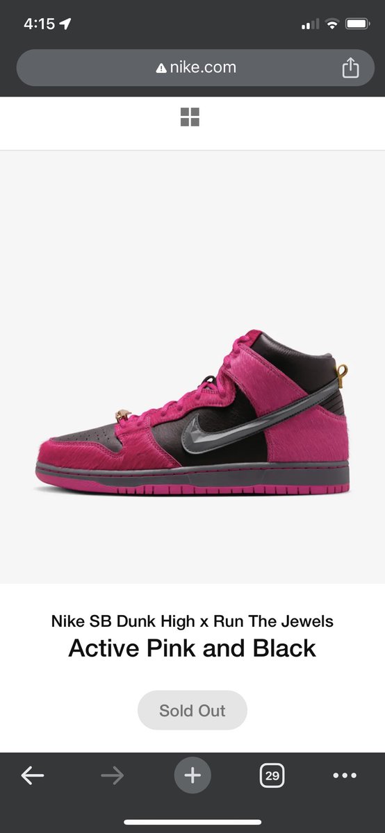 DoogieHauser21's tweet photo. @Nike @nikesb @nikestore what up?  Sold out before they even go on sale???  What's up Nike Canada???
Are we getting an opp to cop? #wtf #onlyincanada #dropproblems https://t.co/DJfMbsck5Y