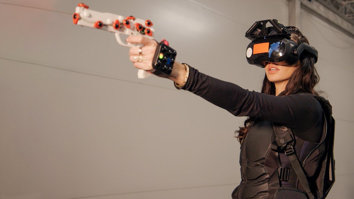 MichaelMack's tweet photo. How did we create our new #VR experience Amber Blake: Operation Dragonfly with @jadelagardere at #YULLBE? Find out in the making of on #VEEJOY and learn more about the collaboration between @mackoneofficial @VRcoaster #MACKAnimation & @mackridescom!
👉 https://t.co/lr3hNuVKvm https://t.co/Q7RDngAGVu