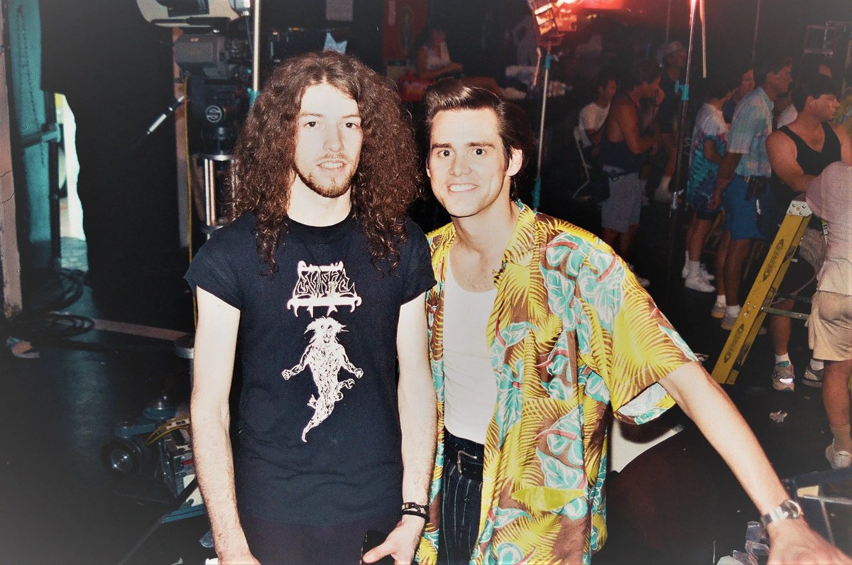 AraldoMetallo's tweet photo. Ma che giovincelli
#Metal #HeavyMetal #DeathMetal #BrutalDeathMetal #CannibalCorpse #RobBarrett #JimCarrey #Metalhead #Metalheads #Guitar #Guitarist #MetalGuitarist https://t.co/vG8XUAeTCo