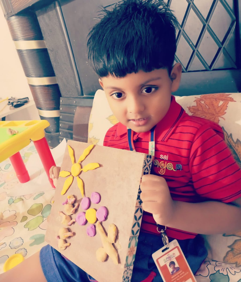 SAI_Edu_In's tweet photo. An activity with dough was conducted for students of Nursery through virtual mode.They were ecstatic to play, explore & experiment with the colourful dough and flour dough, creating beautiful objects from it.
#PlayDough #FingerRollActivity #MultisensoryLearningApproach https://t.co/SRVO7buw21