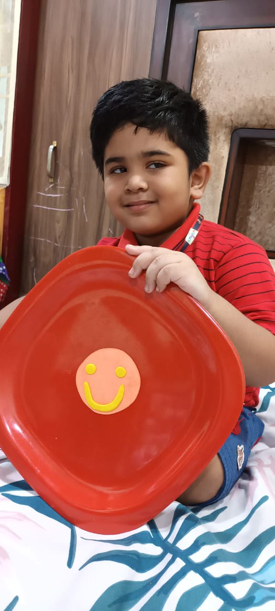 SAI_Edu_In's tweet photo. An activity with dough was conducted for students of Nursery through virtual mode.They were ecstatic to play, explore & experiment with the colourful dough and flour dough, creating beautiful objects from it.
#PlayDough #FingerRollActivity #MultisensoryLearningApproach https://t.co/SRVO7buw21