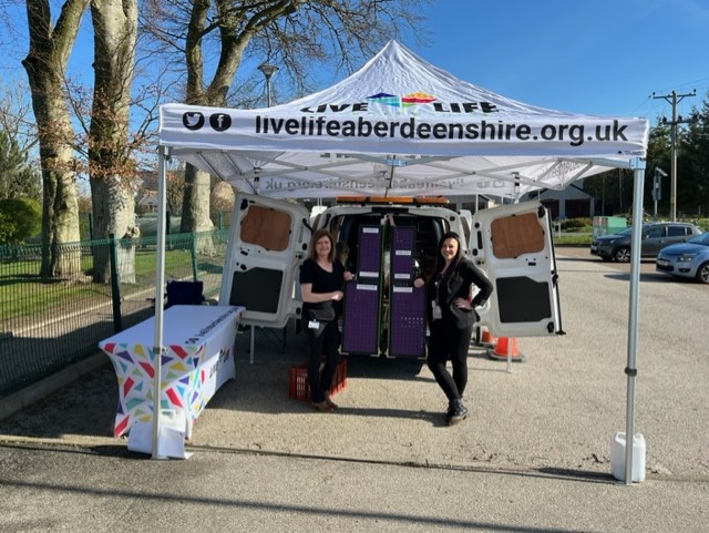 onceuponashire's tweet photo. Library events team were out on the road with our e-van pop-up library yesterday visiting Rothienorman School. Fantastic book borrowing, Bookbug, and story time activities were delivered to all classes. https://t.co/nPX4QZEwCL