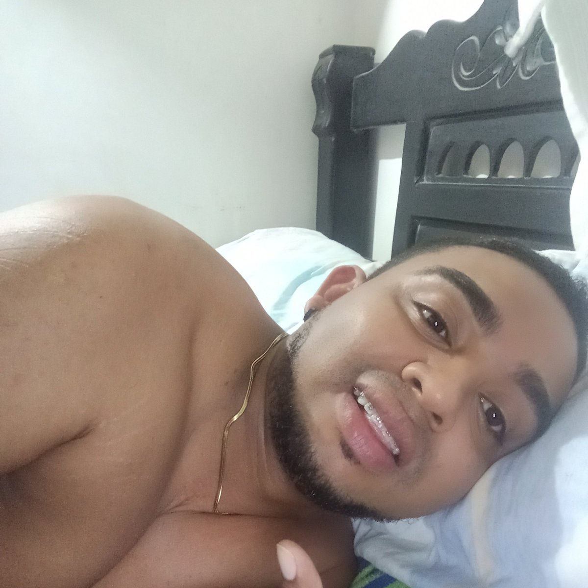 Ivncho17's tweet photo. #NuevaFotoDePerfil https://t.co/ylwltMH2Wa