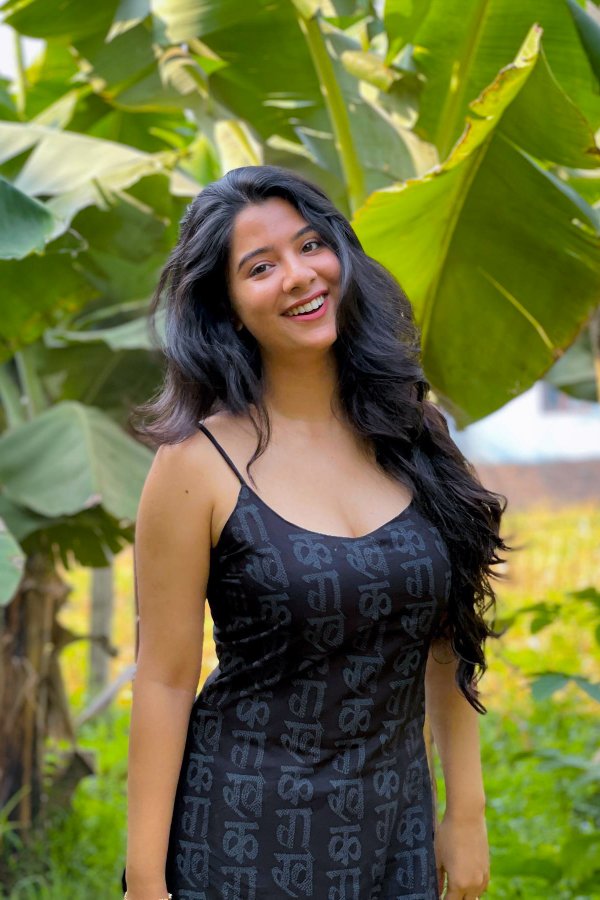 FuJqnJOaEAAChfm?format=jpg&name=900x900