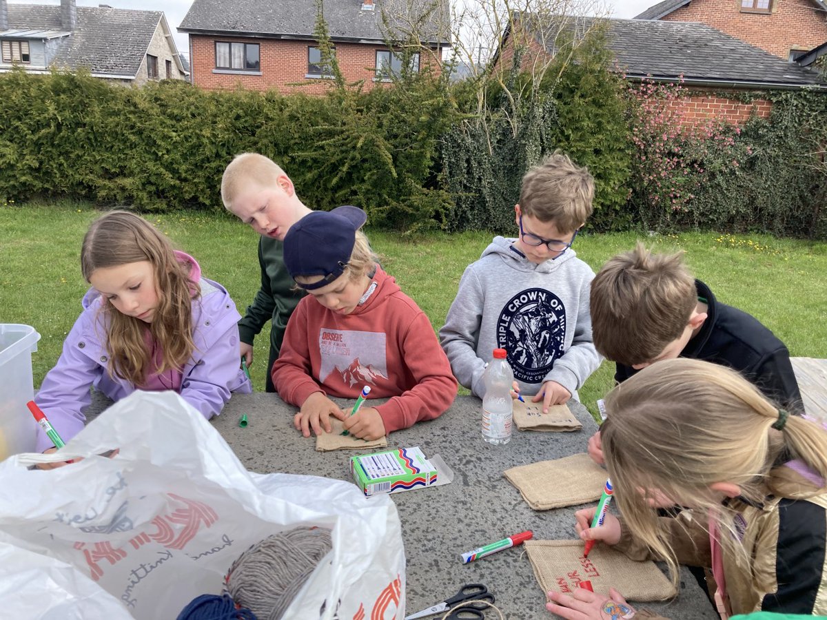 Er is een nieuw blogbericht De voorlaatste dag in PAK Dag 4. gravenbos.be/pak/dag-4/de-v…