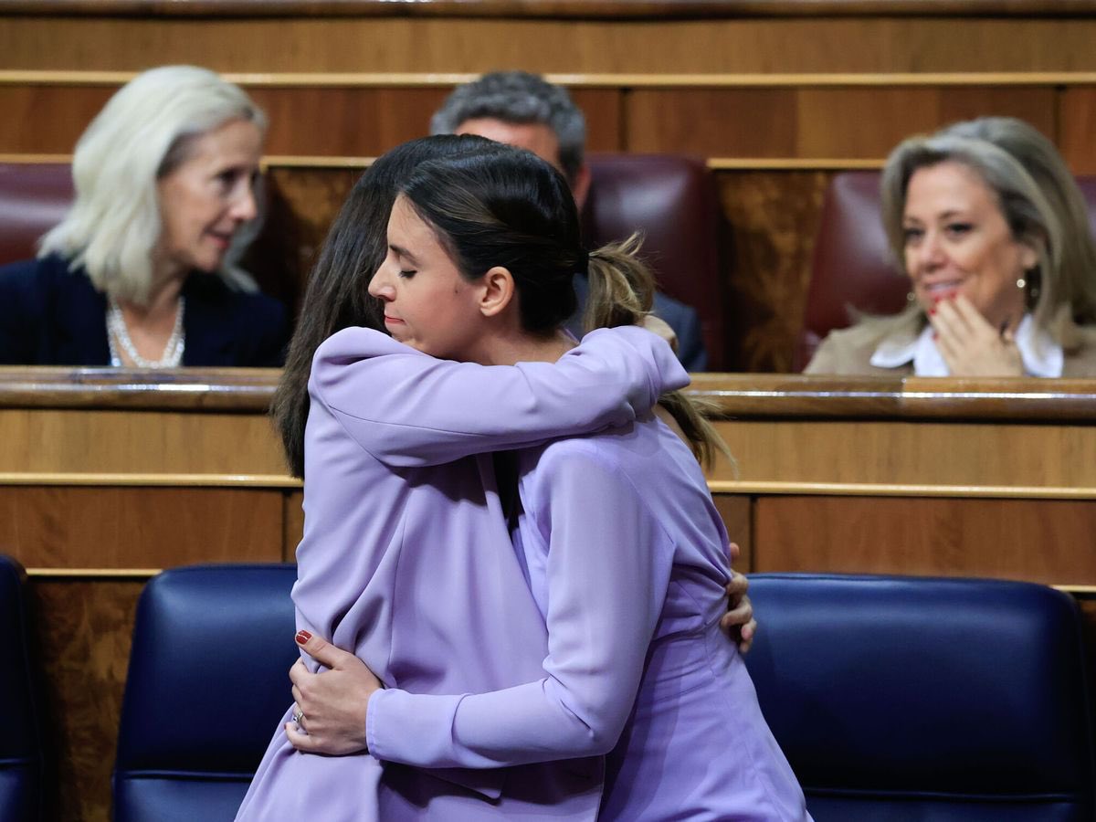 WillyTolerdoo's tweet photo. Son las responsables de excarcelar más de 104 depredadores sexuales y todavía tienen los cojonazos de ir de víctimas. https://t.co/Ewl1mtnHX7