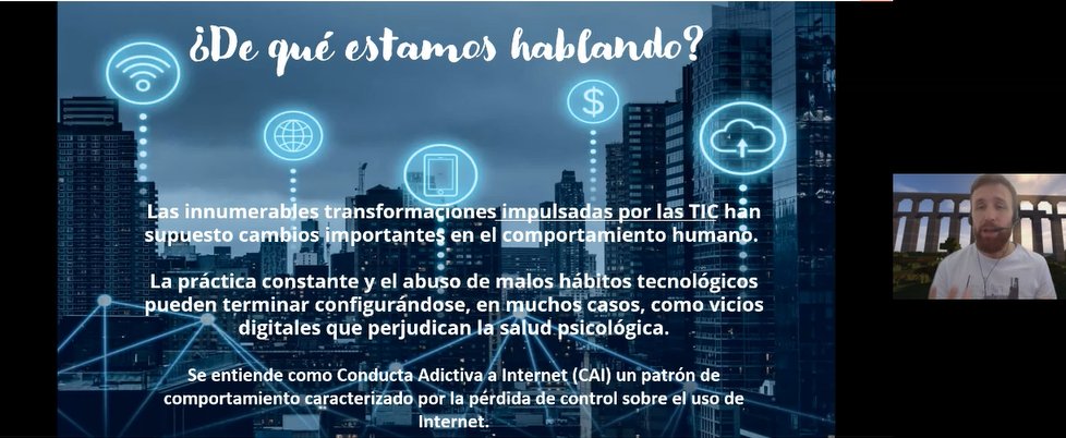 CDE_Segovia's tweet photo. 📡 Estamos en directo para cerca de 2.000 alumnos de Secundaria de 13 centros de nuestra provincia con el taller online sobre confianza digital y prevención de tecnoadicciones y juego online.

✏️ Esperamos que tengáis en cuenta todos los consejos.💪🏽

#secontic #PSYCD https://t.co/hxxe1MNY1K