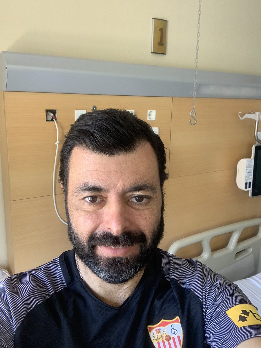 ADardet's tweet photo. Se acabaron las vacaciones en Macarena Resort, me voy para casa. Gracias a todos por los ánimos de estos días y al personal del hotelito, que han sido encantadores. 
#yomecuro #saberquesepuede https://t.co/RTsUWL6pHm