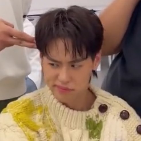 13marsatur's tweet photo. มะเหนจาโตเยย 🤲🏻 https://t.co/AS2oEactih