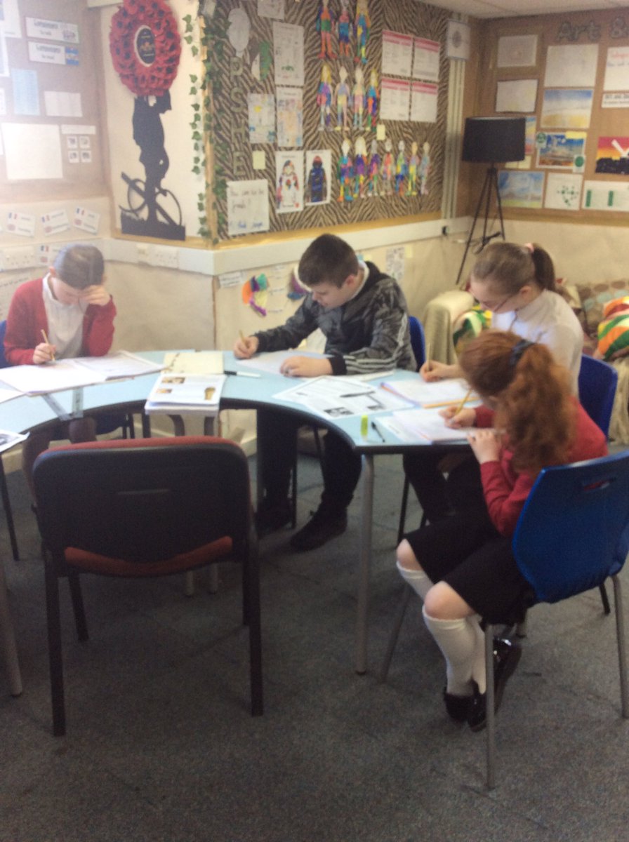 Chestnut_yacad's tweet photo. Heavy on the comprehension in Chestnut class. https://t.co/u8clp1ukK8