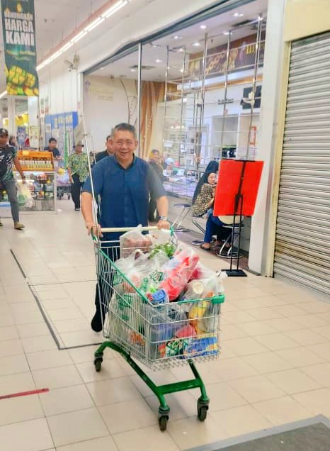 Econsave tweet media