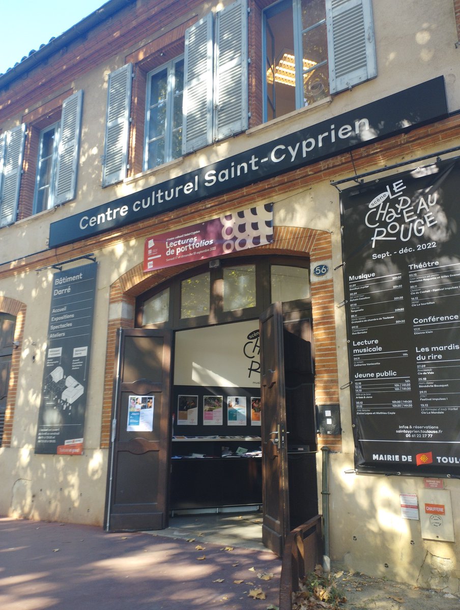 Honored to receive the Special Encouragement #Award from the jury at the #Photographic Meetings. A prize for the favorites of the portfolio readings of the #ManifestO festival.A summer party at the end of June is planned after a screening at the Château d’eau gallery in #Toulouse