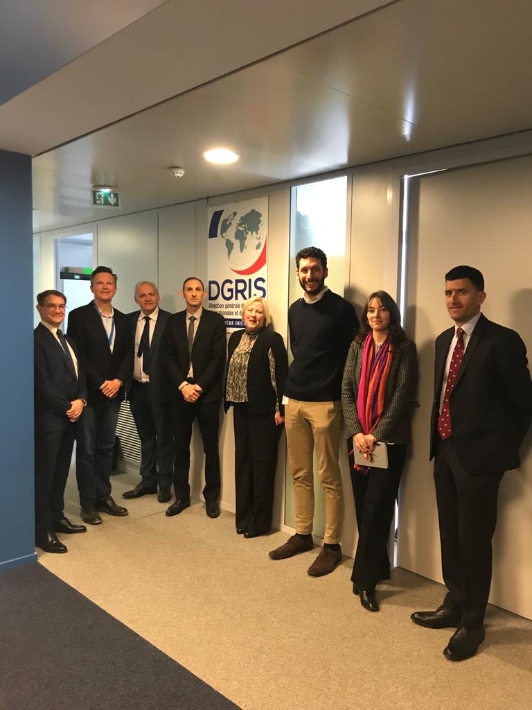 ChallengesForum's tweet photo. Fruitful meeting in Paris with the @francediplo_EN @Armees_Gouv & @Interieur_Gouv today! 🇫🇷
We agreed on closer cooperation 🤝, where cultural proximity and performance of #peaceoperations & #leadership of #UN #fieldmissions were considered priority. https://t.co/bTuiTkjPIs