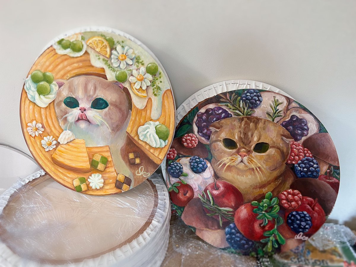 CatGarden_P's tweet image. Round canvas series in progress 
🐱⚪️
#slowprogressisstillprogress 
#oiloncanvas  #illustration #workinprogress #wip #catart