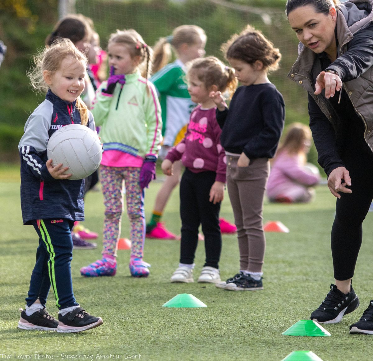 The Saffron Gael (@thesaffrongael) on Twitter photo thesaffrongael.com/2023/04/20/fun…
FUNdamentals in full swing for the Oisins
<a href="/Cargin_Gac/">Cargin CLG</a> @MoneyglassGAC@KickhamsCreggan <a href="/comgallsgaa/">CLG Naomh Comhghall</a> <a href="/lamhdheargclg/">Lámh Dhearg CLG</a> @aldergrovegaa@Tirnanoggac <a href="/AhoghillGAA/">St. Mary's Ahoghill</a> @AllSaintsGAC@Paddies1906
@GortnaMonaCLG@casementsgac <a href="/RasharkinGAC/">Rasharkin GAC</a>
<a href="/con_magee/">Glenravel (Gleann Fhreabhail) GAA</a> <a href="/naomheoinclg/">Naomh Eoin CLG</a> thesaffrongael.com/2023/04/20/fun…
FUNdamentals in full swing for the Oisins
<a href="/Cargin_Gac/">Cargin CLG</a> @MoneyglassGAC@KickhamsCreggan <a href="/comgallsgaa/">CLG Naomh Comhghall</a> <a href="/lamhdheargclg/">Lámh Dhearg CLG</a> @aldergrovegaa@Tirnanoggac <a href="/AhoghillGAA/">St. Mary's Ahoghill</a> @AllSaintsGAC@Paddies1906
@GortnaMonaCLG@casementsgac <a href="/RasharkinGAC/">Rasharkin GAC</a>
<a href="/con_magee/">Glenravel (Gleann Fhreabhail) GAA</a> <a href="/naomheoinclg/">Naomh Eoin CLG</a>