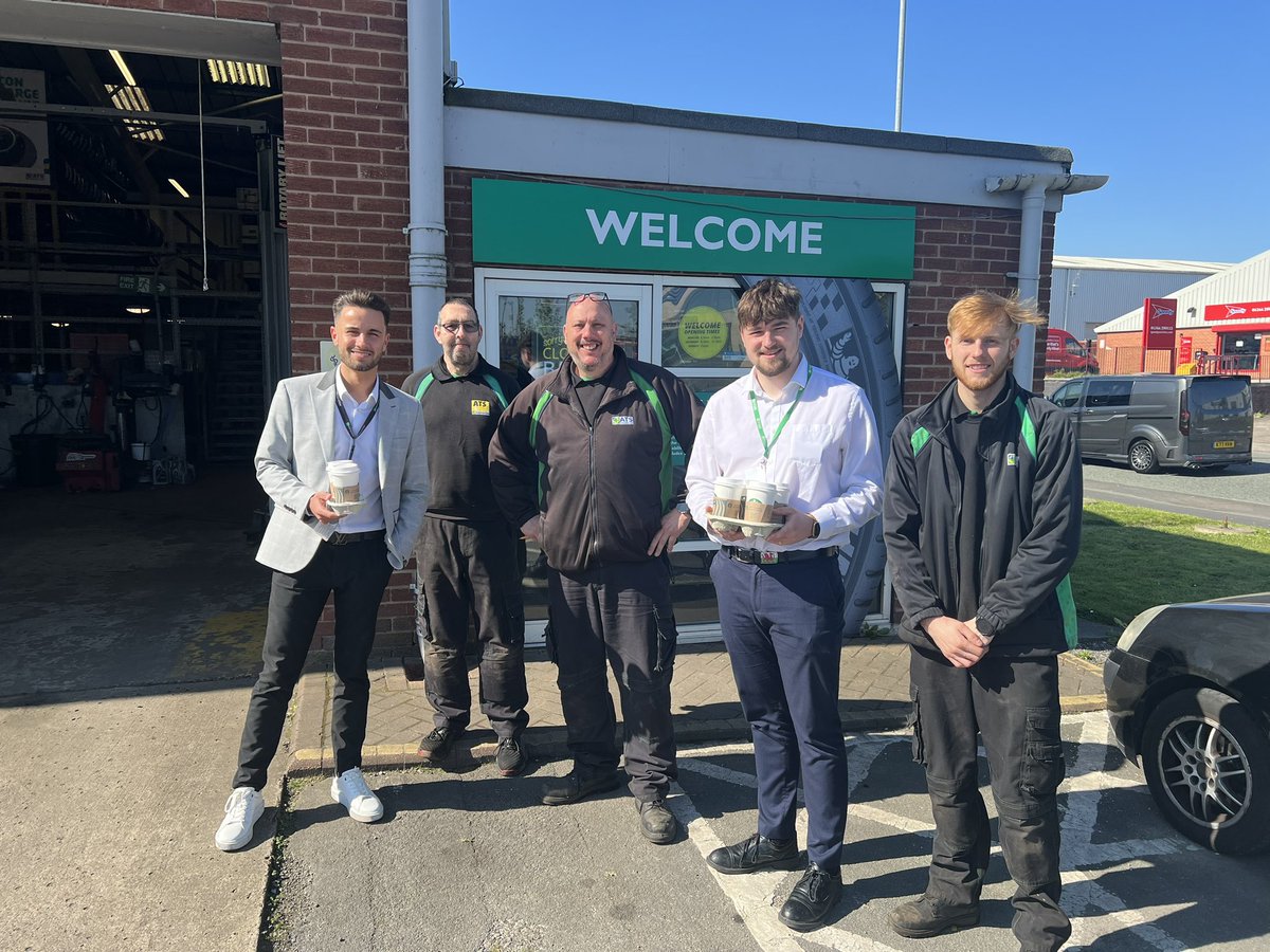 Working with Rhys to help him gain more exposure in the marketplace✅
Also getting his Stage 1 boxed yesterday📈
Looking forward to see him develop into a future leader over the next few months 💪🏻 <a href="/clairegrimes111/">Claire Graham</a> <a href="/SamASmith_ERAC/">Sam Smith</a> <a href="/AmirMovahedi1/">Amir Movahedi</a>