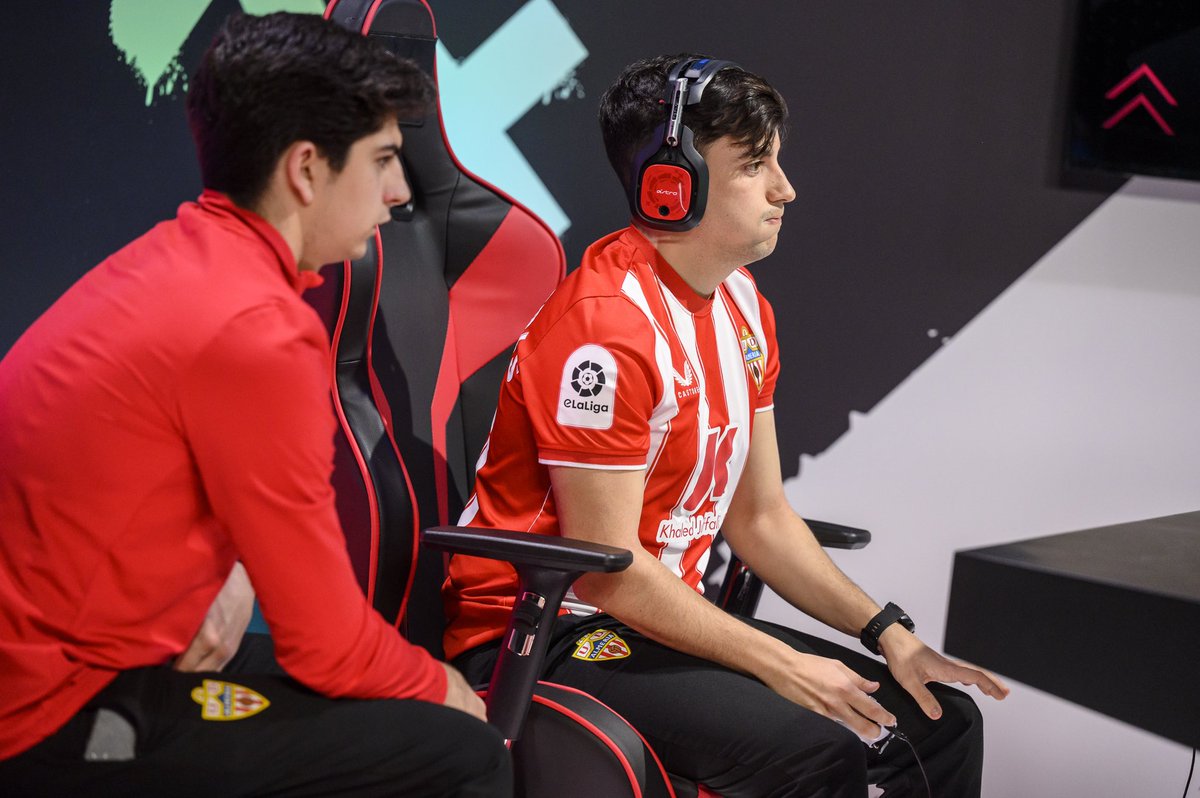 ❌Fuera de la fase final de la <a href="/eLaLiga/">eLaliga</a> 

Muy descontento con el nivel que di ayer cuando nos la jugábamos, no se si fueron nervios pero no plasmé el gran nivel que llevaba

Solo pedir perdón a todos los que confiaban 🙏

Si me derriban COMBATO y me LEVANTO