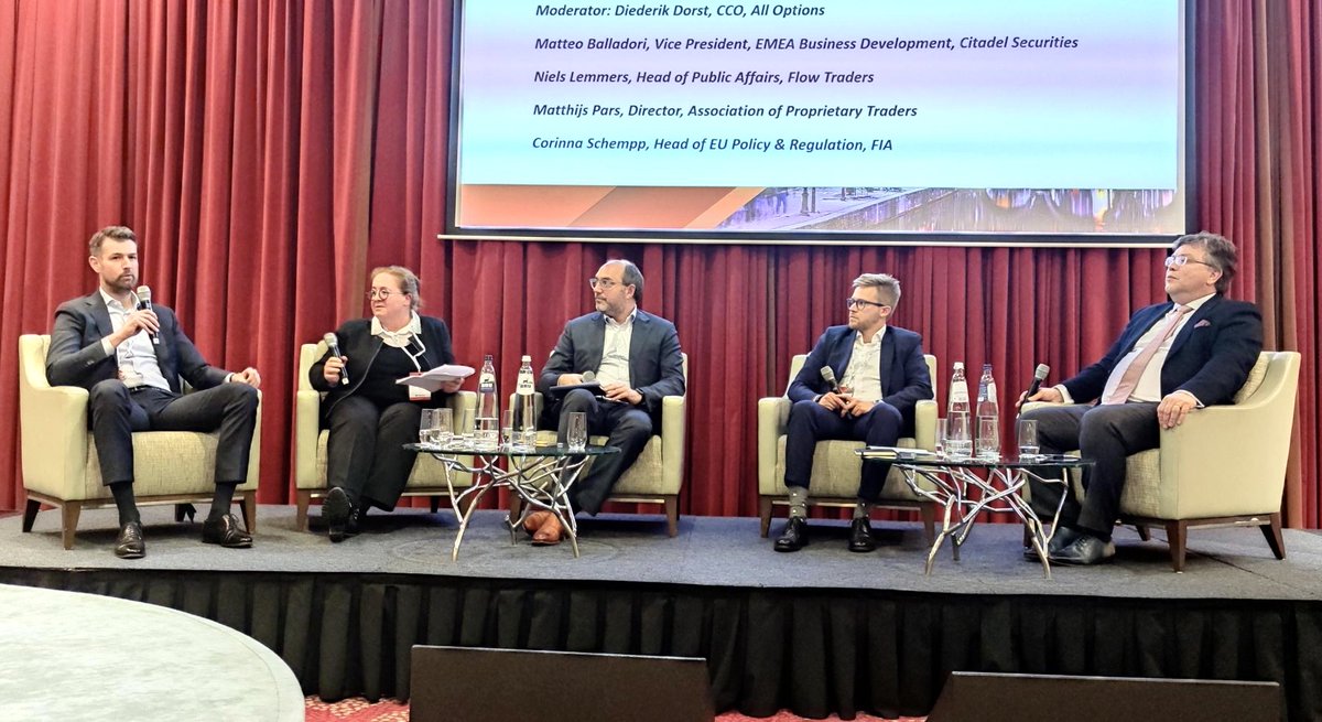 FOWgroup's tweet photo. The morning session of #TradingAmsterdam ended with discussing the diversifying #clearing in Europe &amp; analysing the  #regulatory developments. Thank you to our speakers for sharing their expertise. We look forward to #continuing the conversation &amp; networking in the afternoon! https://t.co/DV9zxf0qYm