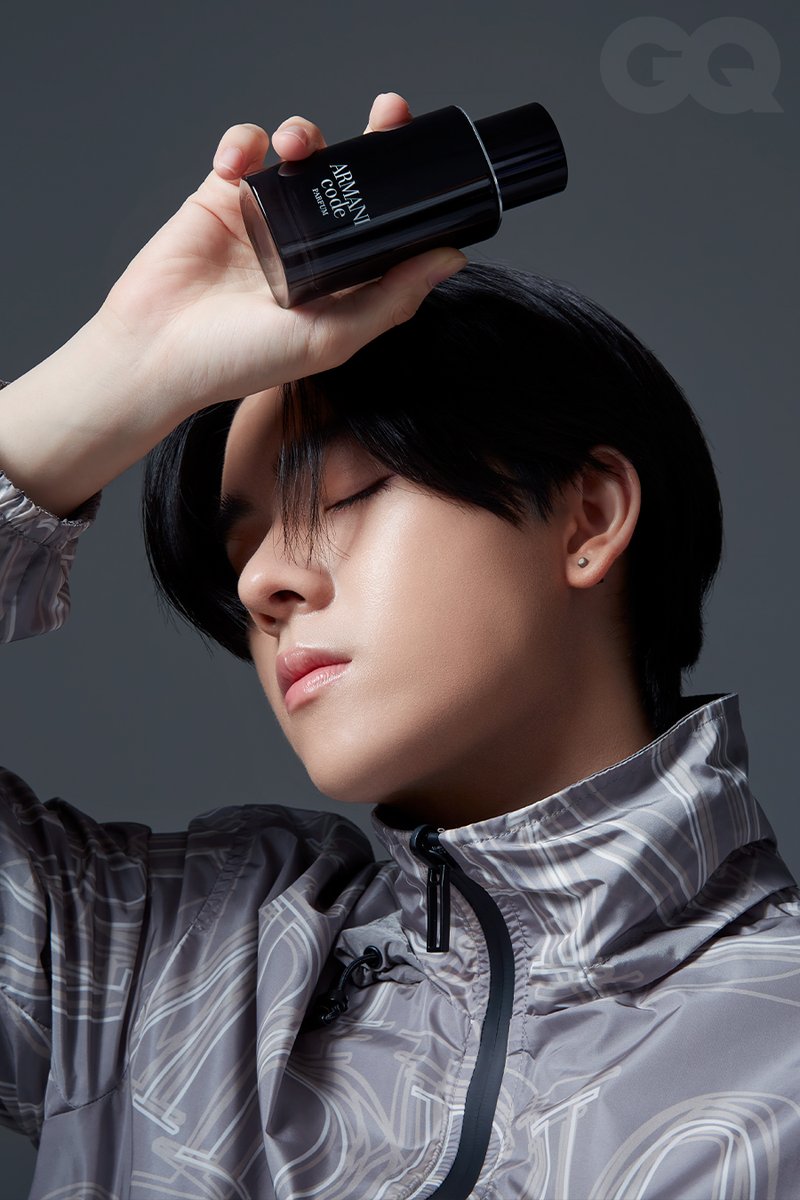 yorch_ent's tweet photo. 🫶😉

#Yorch_Yongsin  
#YorchEntertainment 
#ARMANI #ARMANICODE 
#ARMANICODEPARFUM 
#ARMANICODETH
#GQThailand https://t.co/Lh2vyyslH8