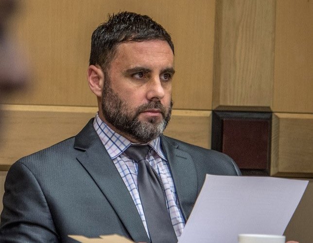 asocpabloibar's tweet photo. #urgente🚨 El Tribunal del Cuarto distrito de Florida confirma la cadena perpetua para Pablo Ibar y su defensa estudia recurrir al Supremo. 

https://t.co/9898VLkggE 

#noticias #deathpenalty https://t.co/jJFojRu40w