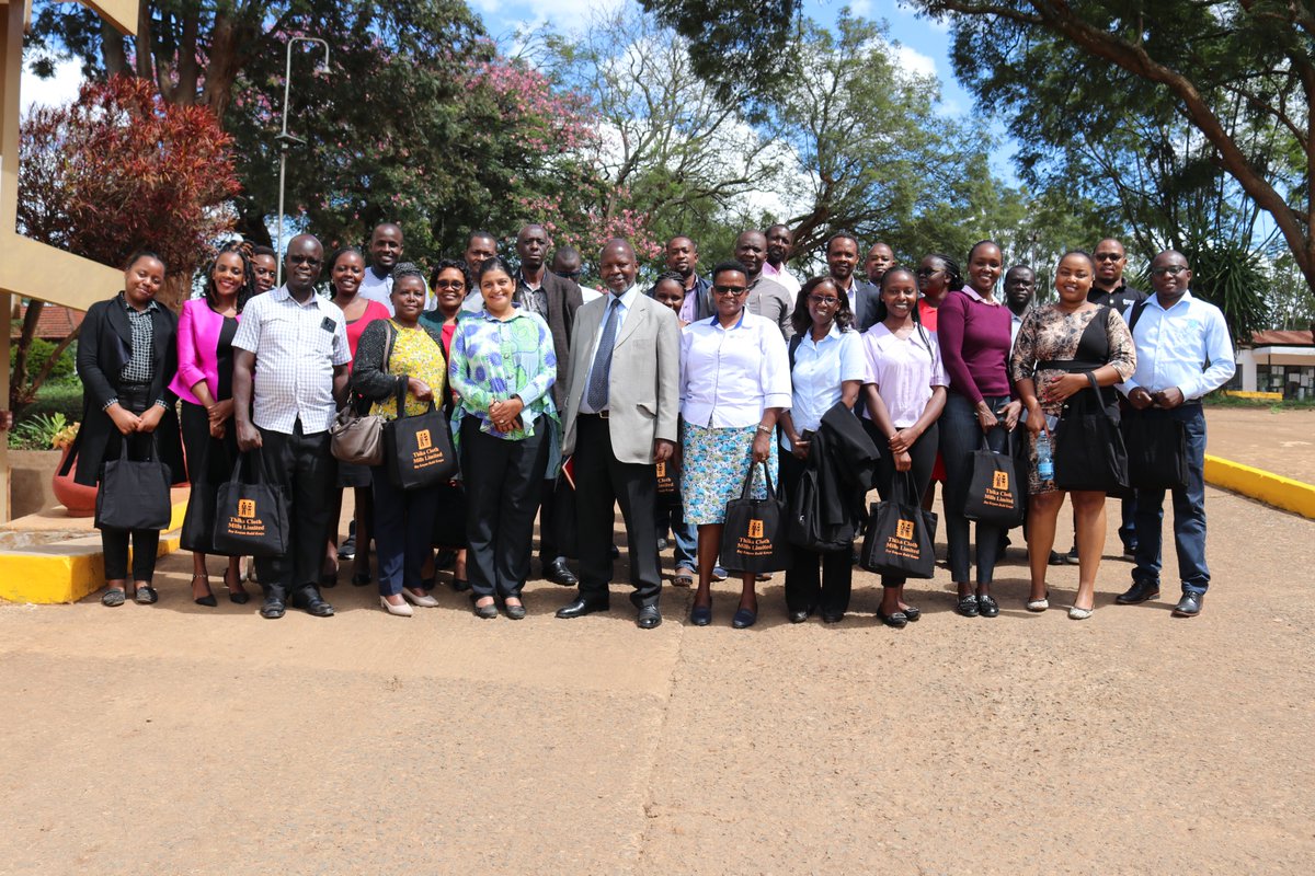 KAM_Kenya's tweet photo. The session is a follow-up of exchange visits to @ThikaClothMills and United Aryan EPZ, held yesterday where the government representatives were taken through the manufacturing process, from cotton to fabric to garments.

#Strides2Sustainability
#KAMSectors
#KAMIDHPartnership https://t.co/jMZu0X2ST4