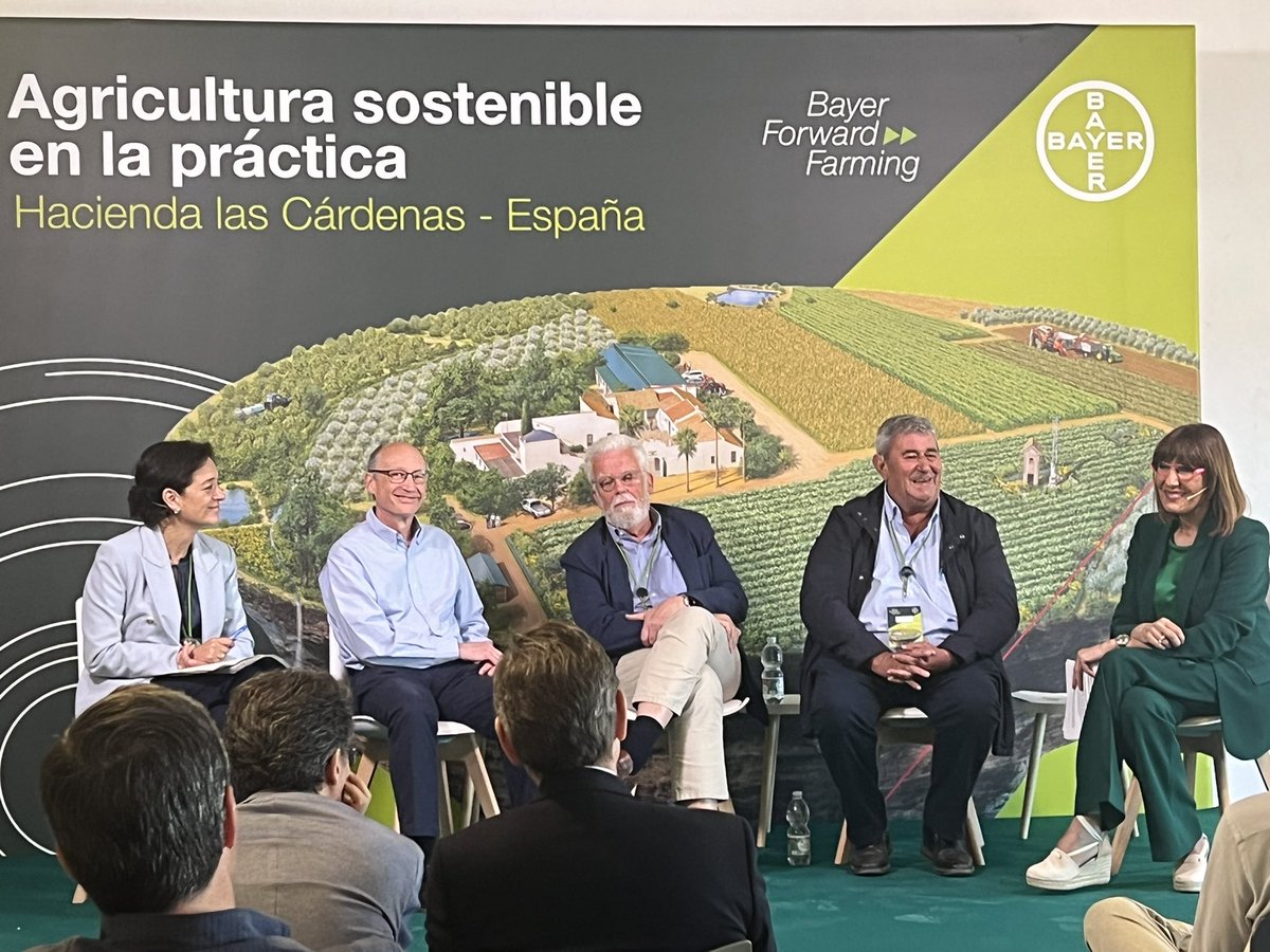 ALAS_alianza's tweet photo. “Las organizaciones agrarias y @CoopsAgroES junto a otros actores del sector han constituido @ALAS_alianza para impulsar la #sostenibilidad de la #agricultura productiva de cara a los políticos y la ciudadanía” @LorenzoRamosUPA #BayerForwardFarming https://t.co/L9LNsExIDR