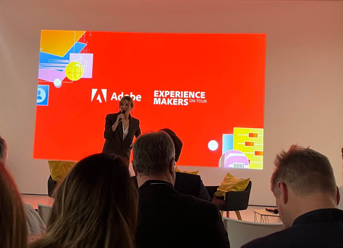 📸 Nos experts sont en direct de l' @AdobeExpCloud Experience Makers ! 

Tout pour une expérience client ultra personnalisée : retour sur l'événement demain. 

<a href="/AdobePartner/">sbssbddb</a> <a href="/AdobeCommerce/">Adobe Commerce</a> #adobe #experience #experiencemakers #adobeexperiencemakers #AdobeSummit #experience