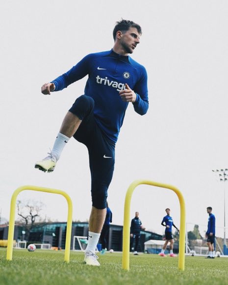 If you want over 700 Chelsea twitter followers, retweet &amp; drop your handle we follow you quickly 💙 #cfc