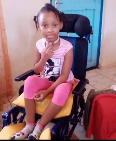 KattiKnowledge's tweet photo. First winner/Beneficiary: 12 year old Shelay Davids. Born in Karasburg and grew up in Walvis Bay. Now based in Mariental with her Mother. Suffering from Juvenile Papilloma virus for the past 12years,The sickness caused her to become blind and paralyzed, while she was in grade 2.  She needs surgery after every 3rd month. We are happy to provide the family with the first N$25k in order cater for her needs and to buy a new wheelchair. Congrats and Good luck Shelay 🙏🏾🌺 #TheKnowledgeFoundation
