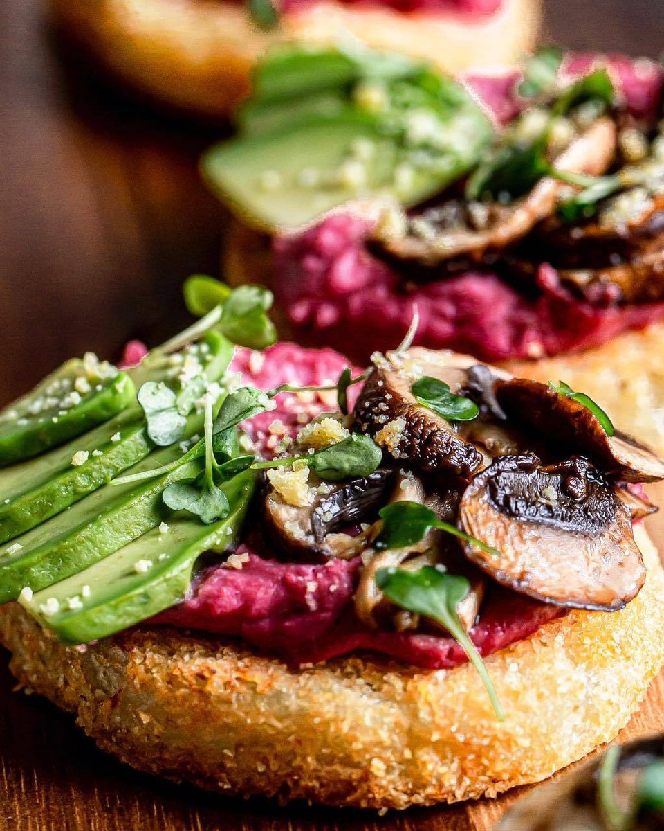 We are OBSESSED with this unique plant-based snack by @healthylittlevittles (IG)🤩

Swap out the hummus for our Bonsan Horseradish and Beetroot Spread to add a burst of flavour. Get yours at <a href="/Ocado/">Ocado</a>