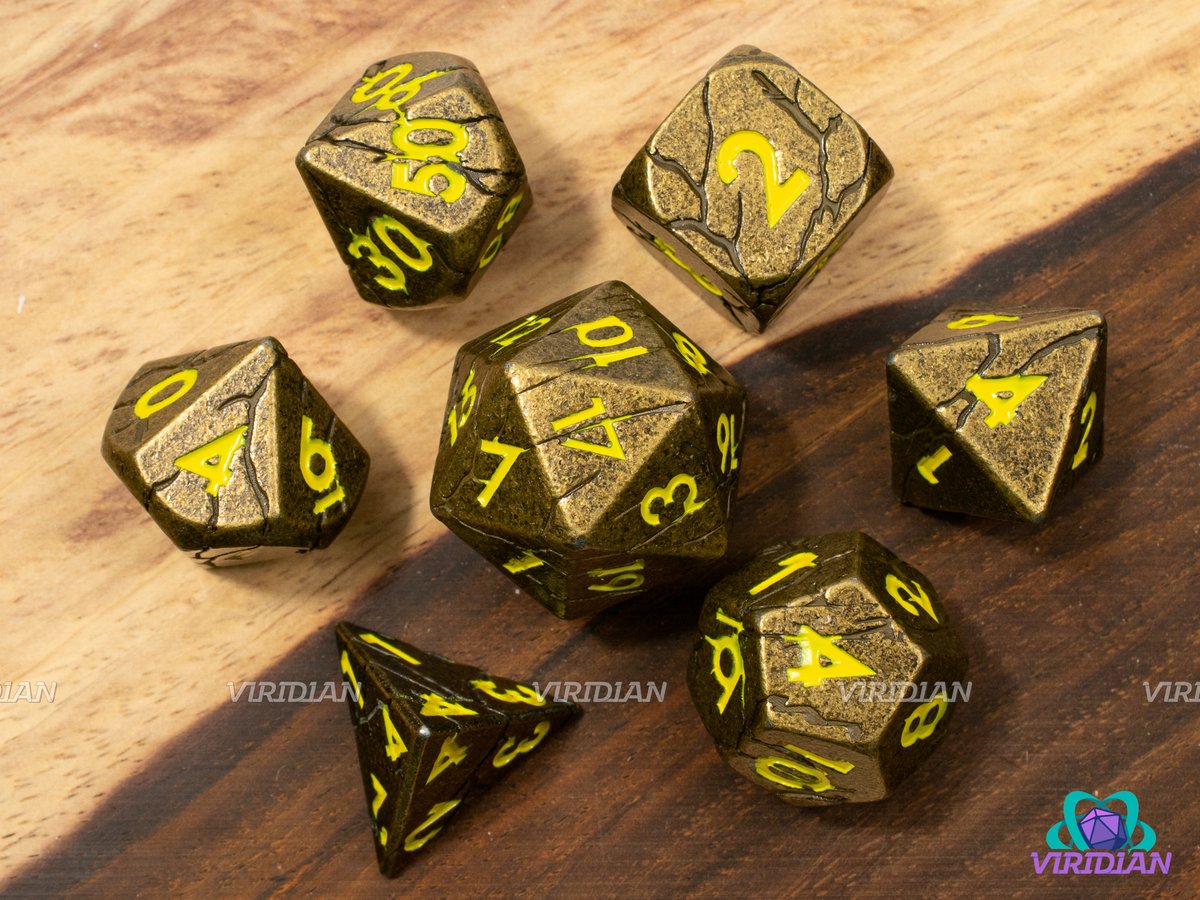 🎲 DICE GIVEAWAY: DAMAGED CORE 🎲

Mayhem in the streets. A reactor about to blow. Roll for initiative. ☣️

TO ENTER:
1⃣ RT this post
2⃣ Follow <a href="/ViridianDice/">Viridian Dice 🎲 Overthrow Big Die™</a> 
3⃣ Tag a friend

US only! Please have DMs open, winner selected SUN 4/23!

#DnD #ttrpg #Dice