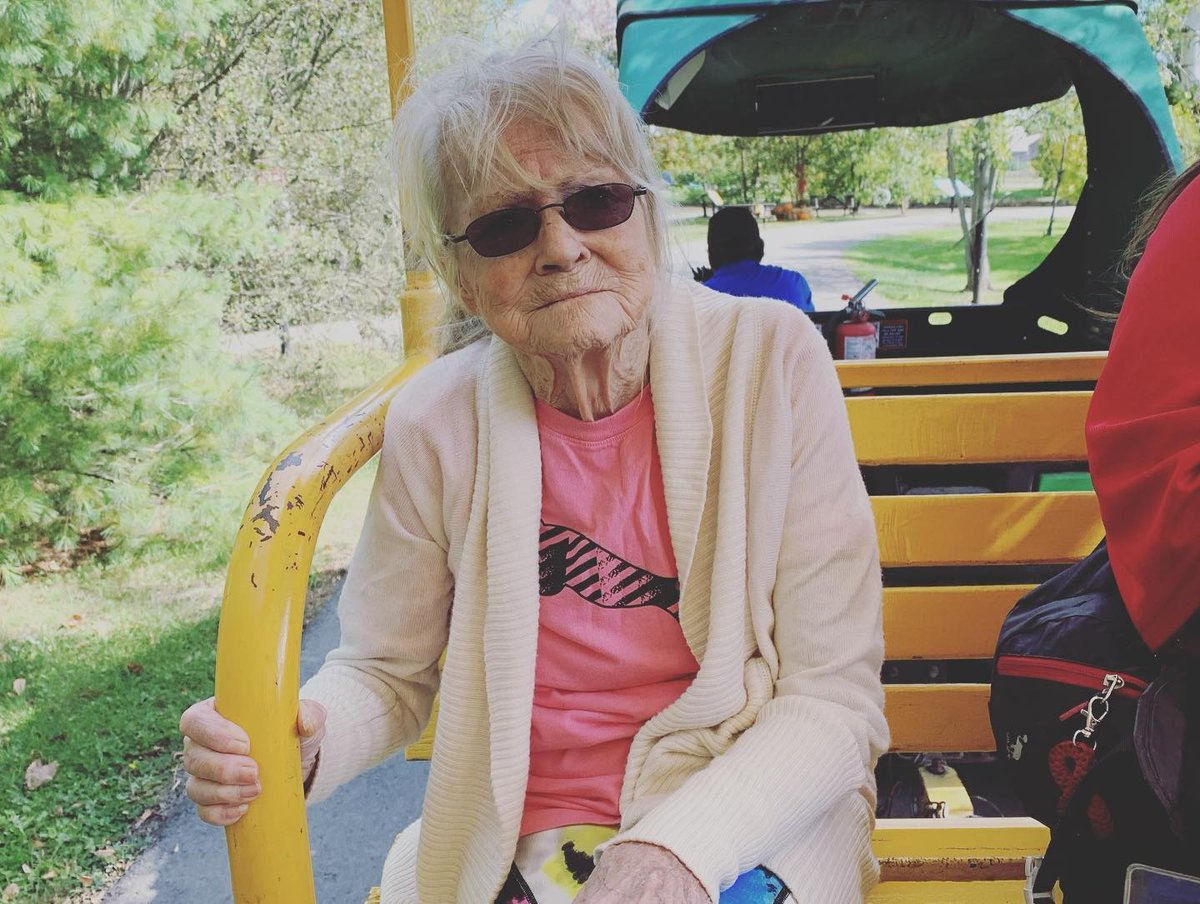 SafariNiagara's tweet photo. #TBT

#visitniagara #niagara #niagararegion #letthembelittle #letthemexplore #raisingtinyhumans #ontariomom 

[alt text:
Mandy pushing Amelia and Theo in stroller at Safari Niagara with Flamingos] ( #📷 @simpleandsageblog ) https://t.co/v1V9m1B3Vx