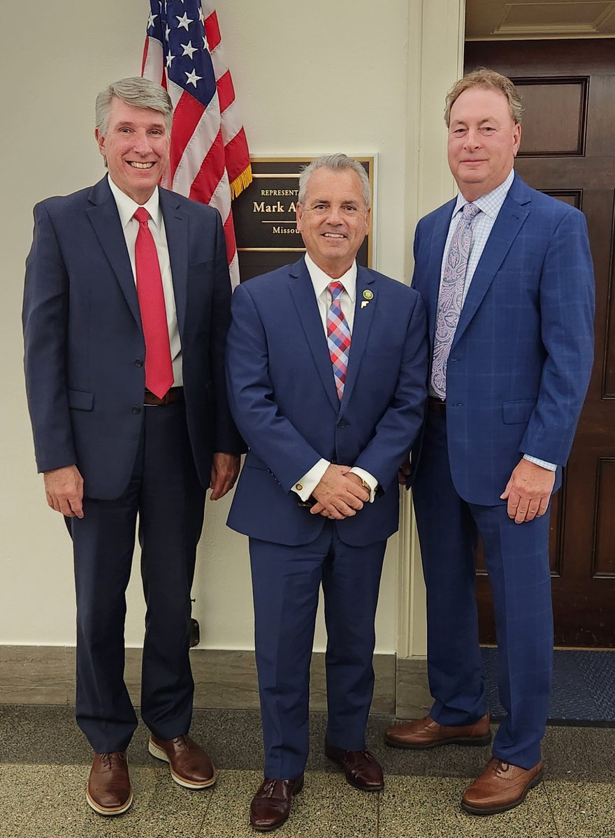 UCM President Roger Best (@ucmpresident) on Twitter photo Great to see Congressman <a href="/markalfordkc/">Mark Alford 🇺🇸🇺🇸🇺🇸🇺🇸</a> to discuss important issues in Higher Education and for <a href="/UCentralMO/">University of Central Missouri</a>. Great to see Congressman <a href="/markalfordkc/">Mark Alford 🇺🇸🇺🇸🇺🇸🇺🇸</a> to discuss important issues in Higher Education and for <a href="/UCentralMO/">University of Central Missouri</a>.