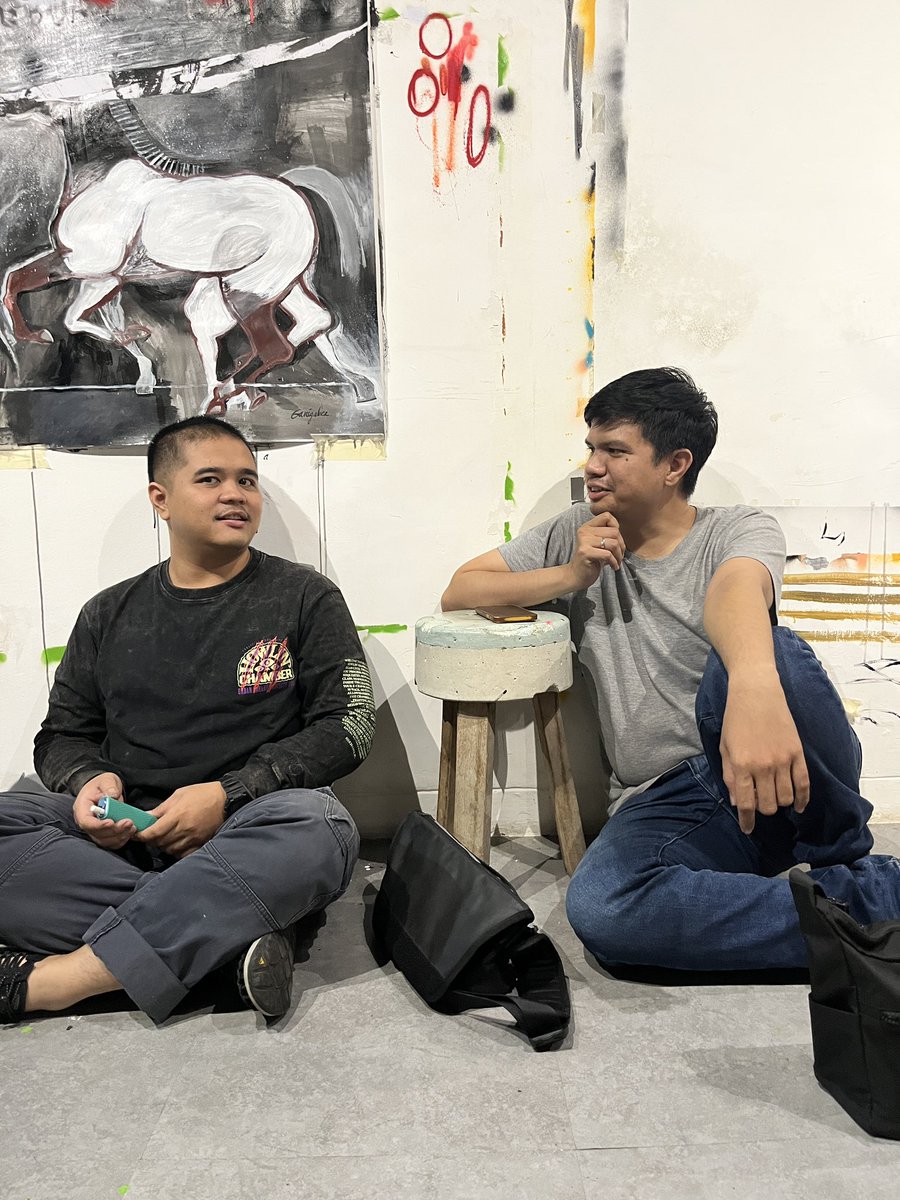 ahadibintang's tweet photo. bertandang ke studionya ipang https://t.co/Ebq5Wc8oc3